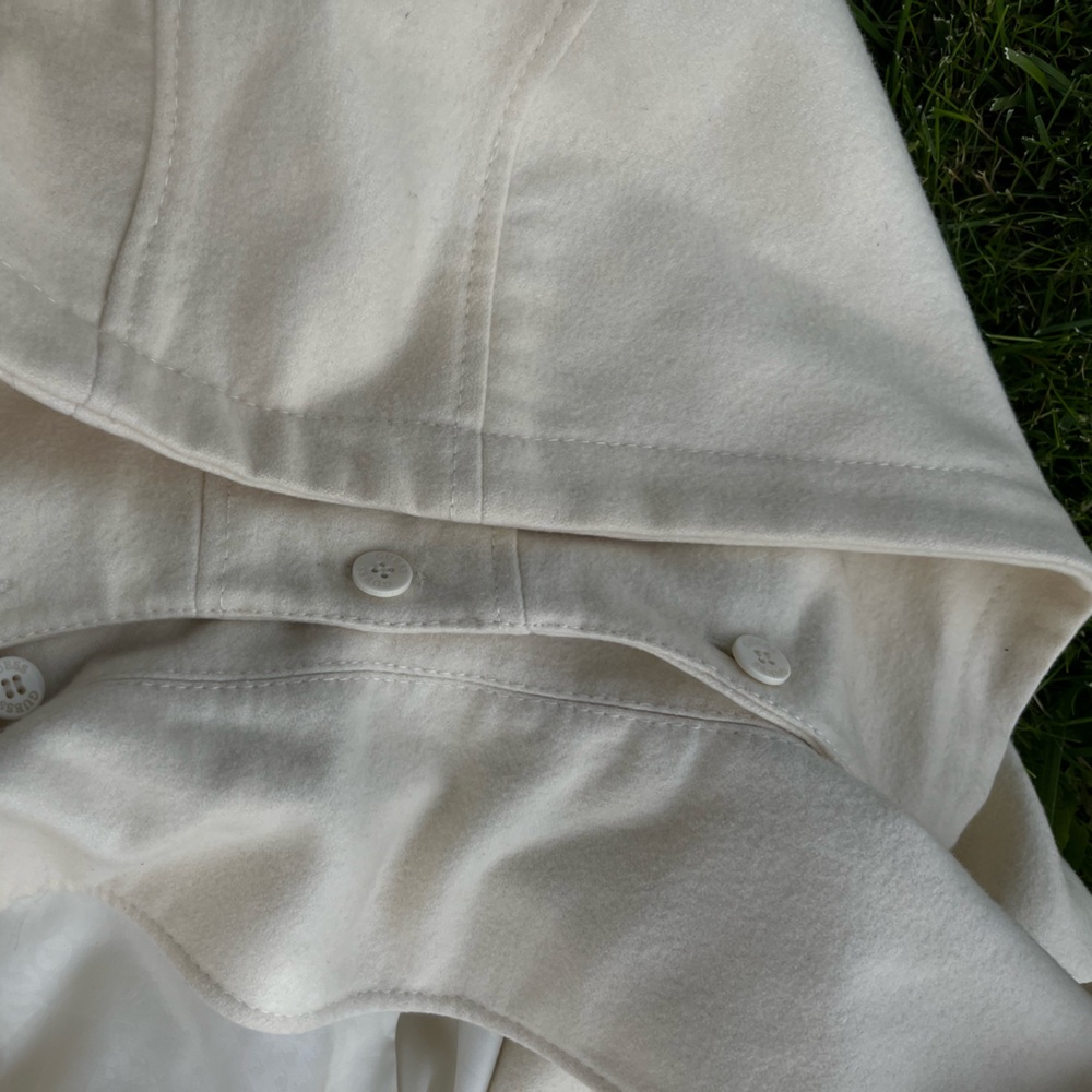 Detachable Hood Warm Coat || GUESS - Picture 4 of 6